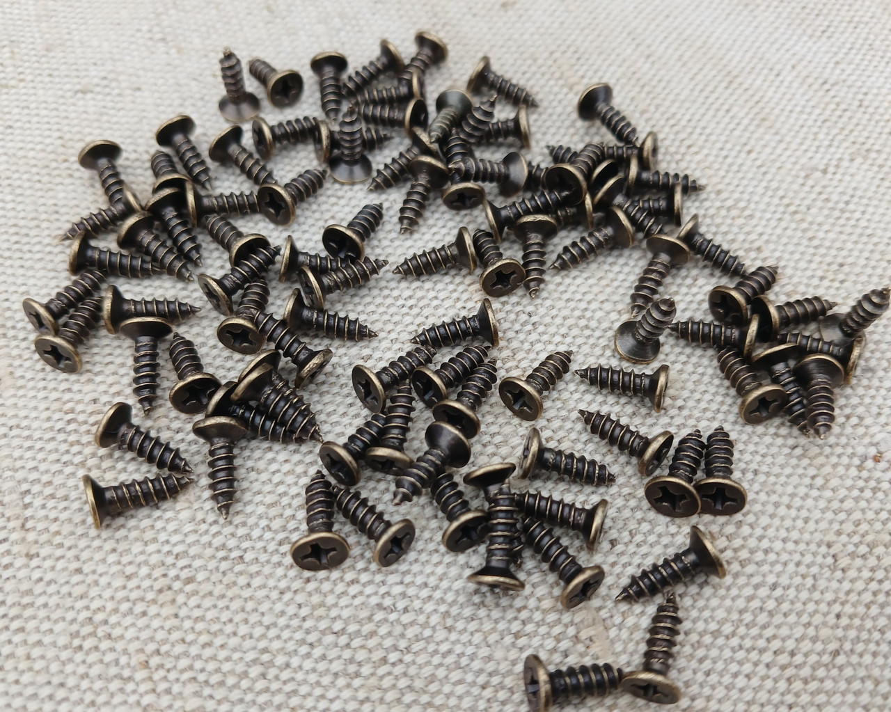 Саморізи великі для кріплення. "стара латунь" 2х10мм. Комплект (10шт)