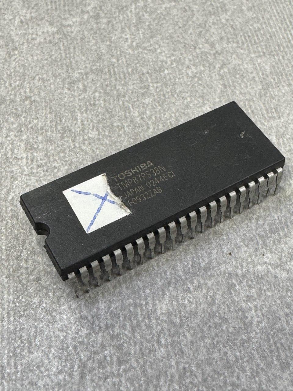 Мікросхема TMP87PS38N M13VR2V1, фото 1