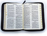 Біблія CUV. Чорна. Замок, індекси, замінник шкіри 15.5х22 см, фото 3