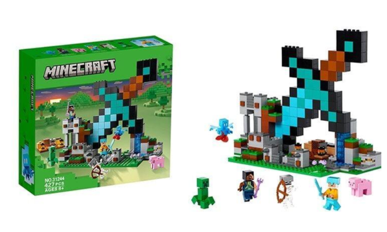 Конструктор Minecraft Майнкрафт Застава меча з фігурками 451 дет
