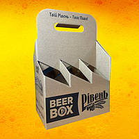 Різні картонні коробки з ручками