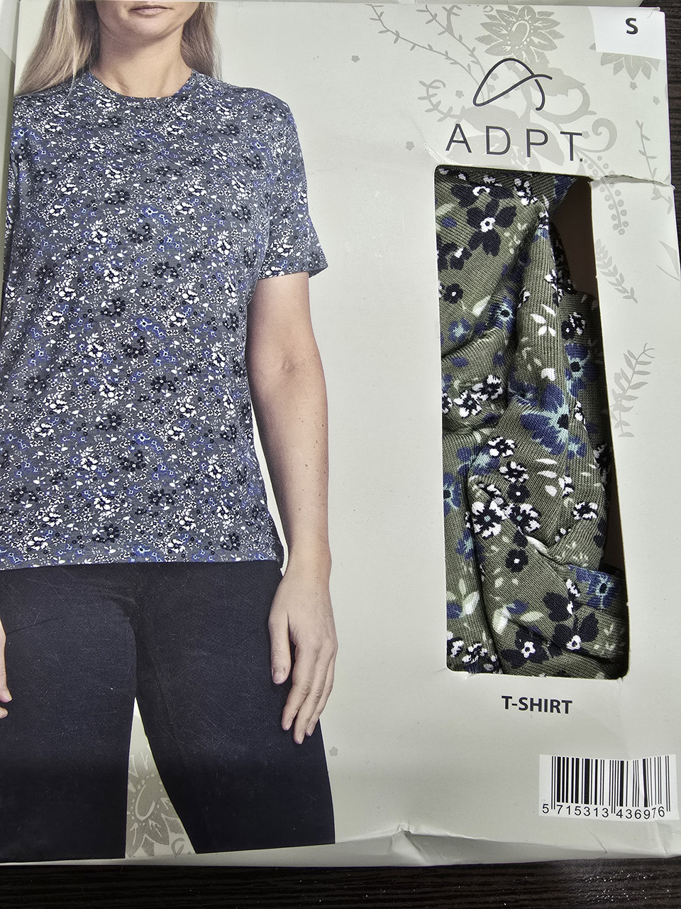 Футболка  жіноча ADPT. S, M, L, XL, фото 1