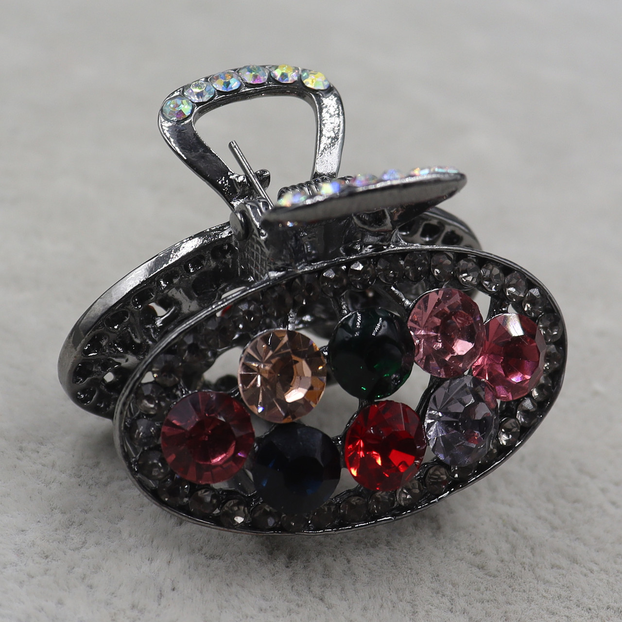 Шпилька краб металевий фірми Zaya темно сріблястого кольору з різнобарвним камінням розмір 45 Х 33 Х 33 мм