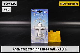 Ароматизатор для авто SALVATORE білий із ароматом СВЯТОГО ЛІСУ/HOLY WOODS – Mr&Mrs Fragrance