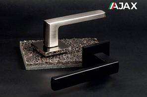 Дверні ручки Ajax