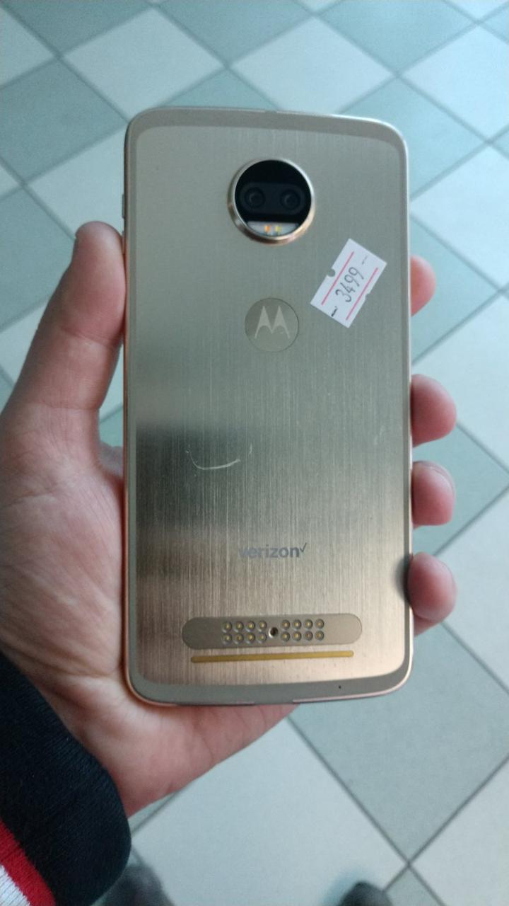 Смартфон Motorola moto Z2 Force XT1789 Color Mix 64Gb