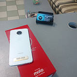 Motorola Moto Z4 New Grey, White, фото 3