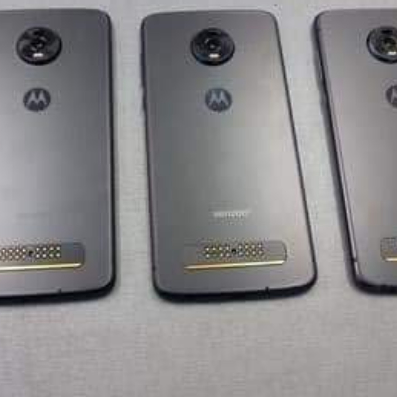 Moto Z4