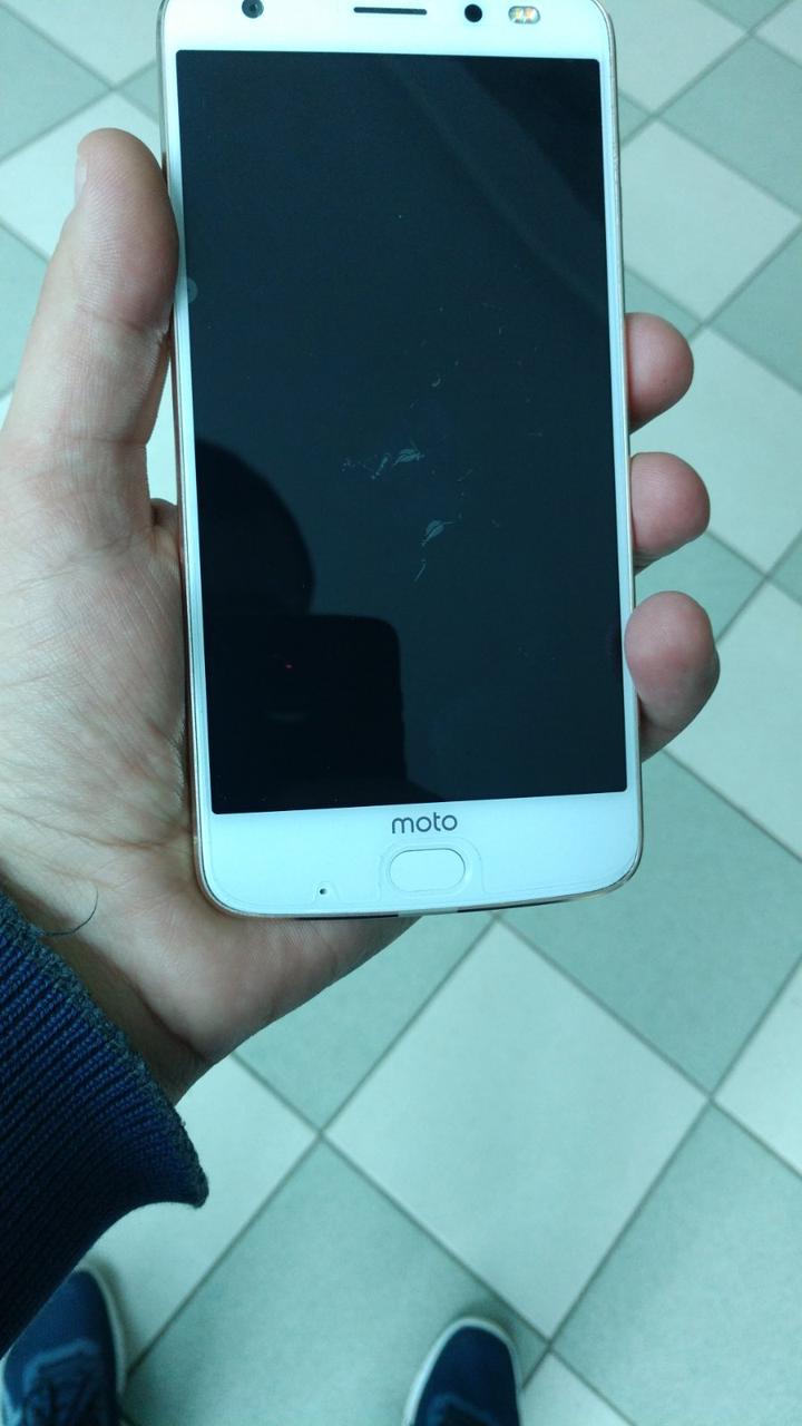 Смартфон Motorola Moto Z2 Force XT1789 Gold б.у