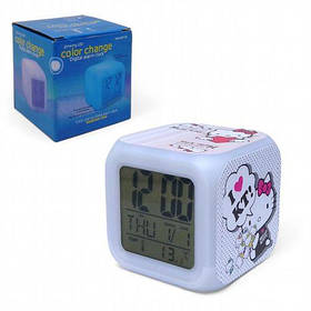 Годинник-нічник аніме Hello Kitty будильник, різнокольорове підсвічування, звук, у коробці [tsi255361-TSI]