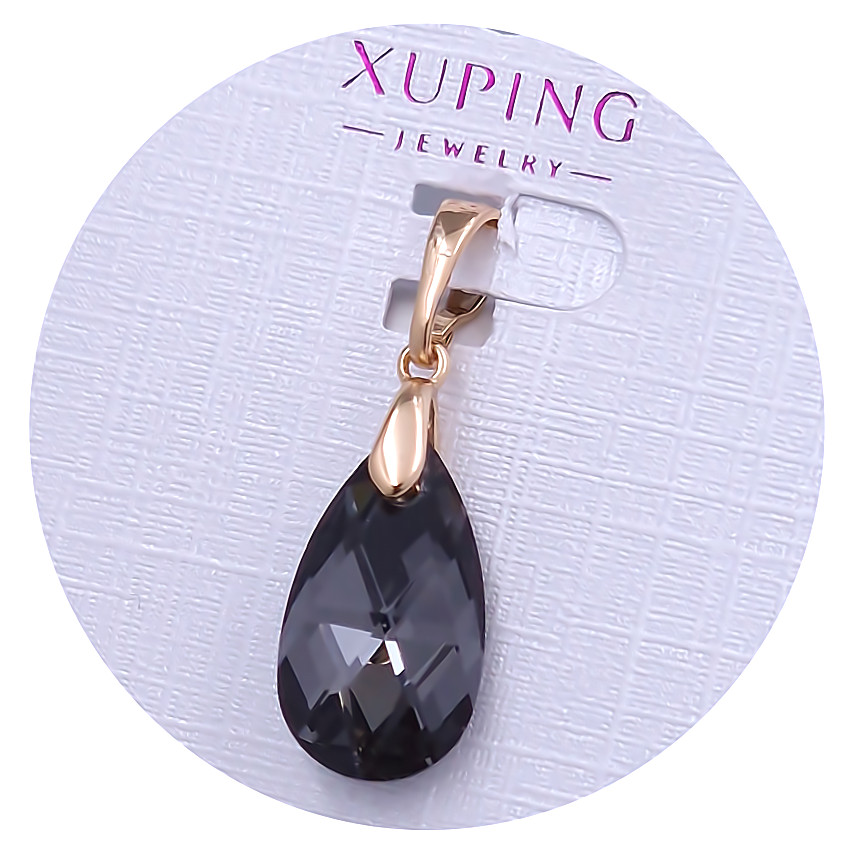 Кулон XР. Позолота 18К. Камені: Swarovski чорного кольору. Довжина: 25 мм. Ширина: 10 мм.
