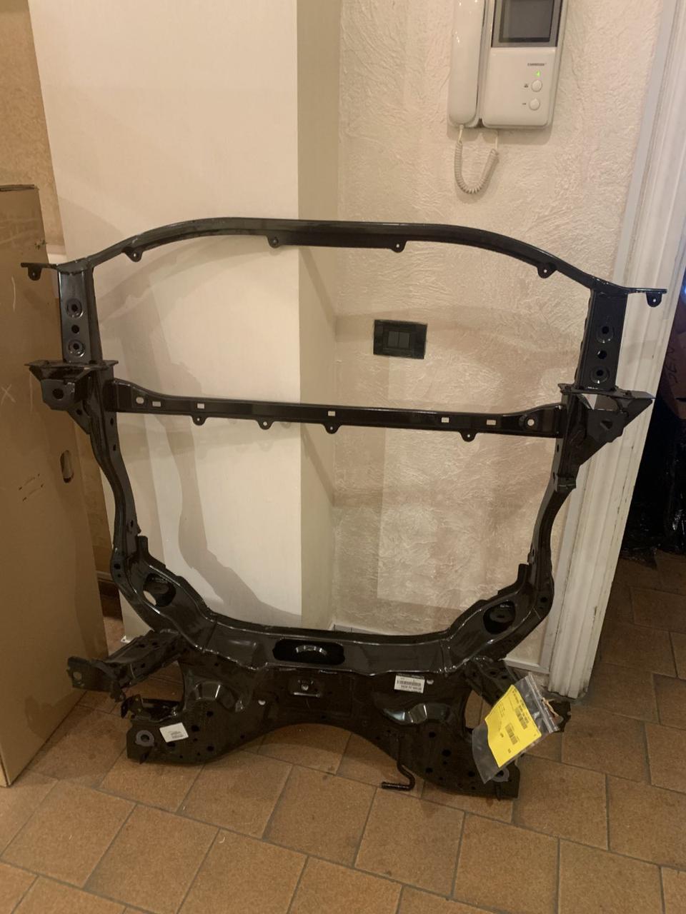 Балка передньої підвіски гола Mazda CX-30 19-,