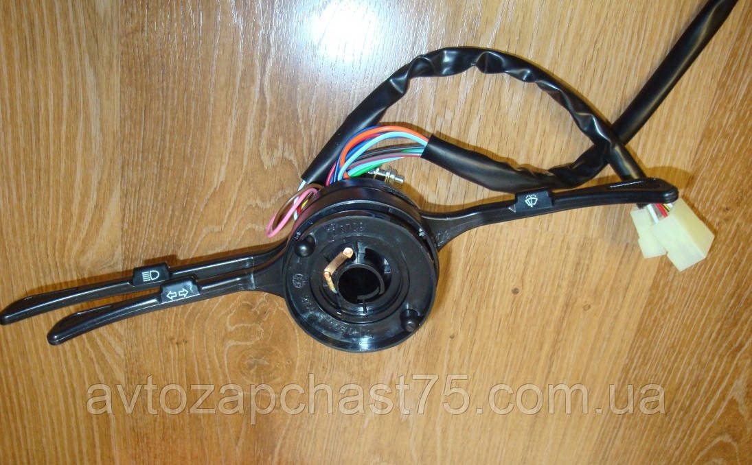 Перемикач підрульовий Ваз 2105, 2104, 2107, 3 важеля на 2 положення (Decaro, Словенія), фото 1