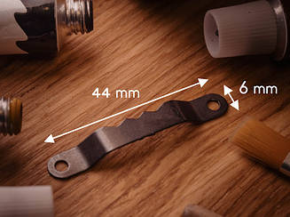 "Крокодил" для рамок. Колір чорний. 44х6мм