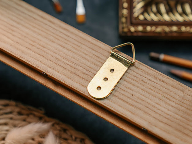 Петля для рамок. Колір "золото". 65х21мм, фото 1