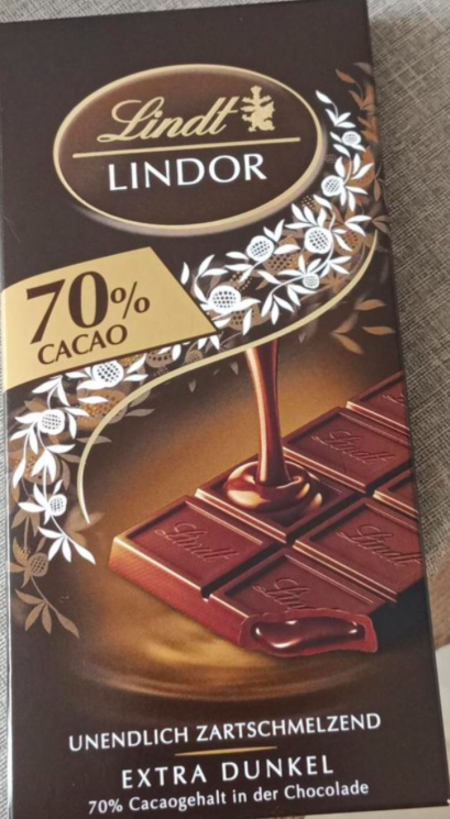 Черний шоколад Lindt Lindor 70% Cacao 100 гр. Швейцарія