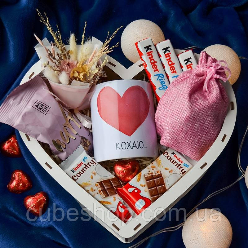 Подарунковий набір для дівчини, коханої, дружини «Сердечко»