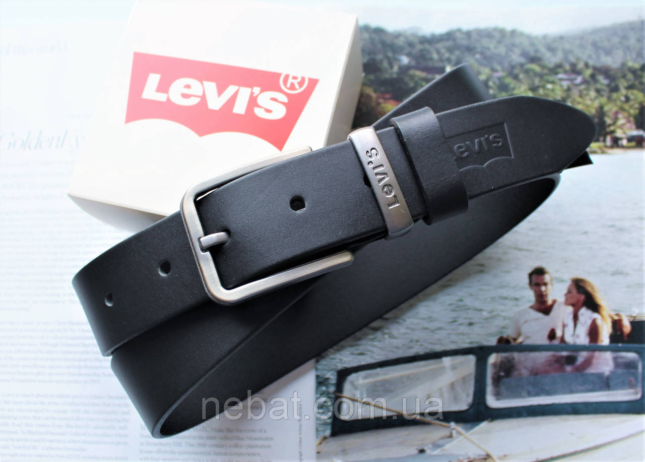 Стильний шкіряний чоловічий ремінь LEVIS