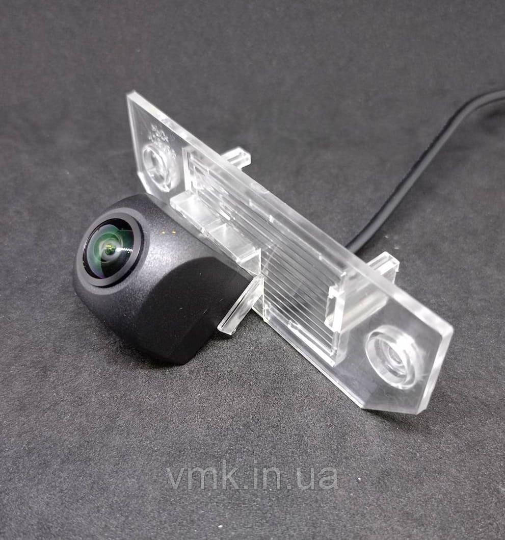 Штатна камера заднього виду Ford Focus Sedan AHD, фото 1