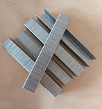 Скоби для степлера будівельного квадратні калені 14х11,3 мм Т53 Сталь під ручний інструмент перетин скоби 0,7 мм упаковка 1000 шт, фото 7
