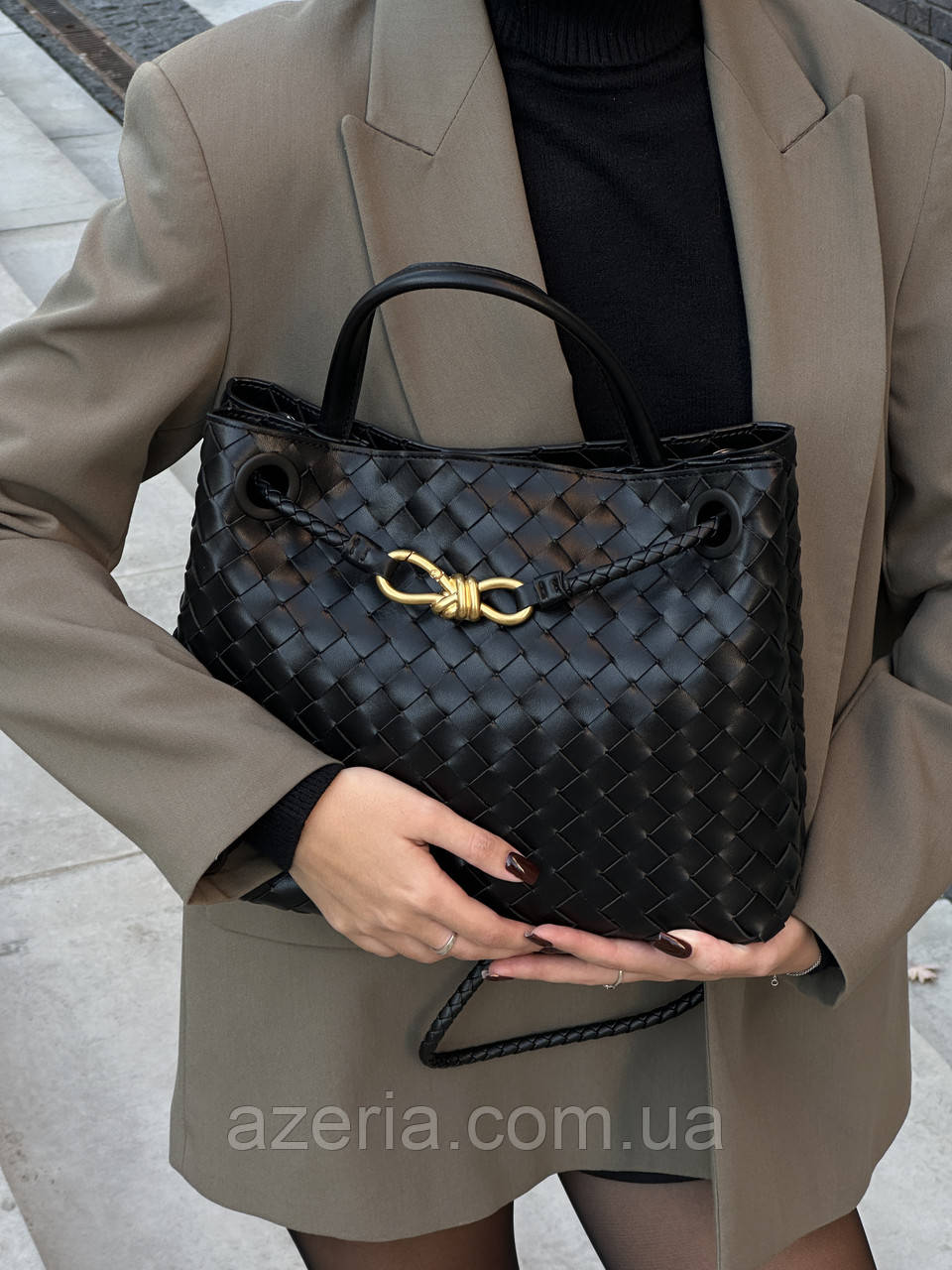 Стильна плетена жіноча сумка Bottega Veneta Andiamo Bag Black чорна жіноча сумка з натуральної шкіри