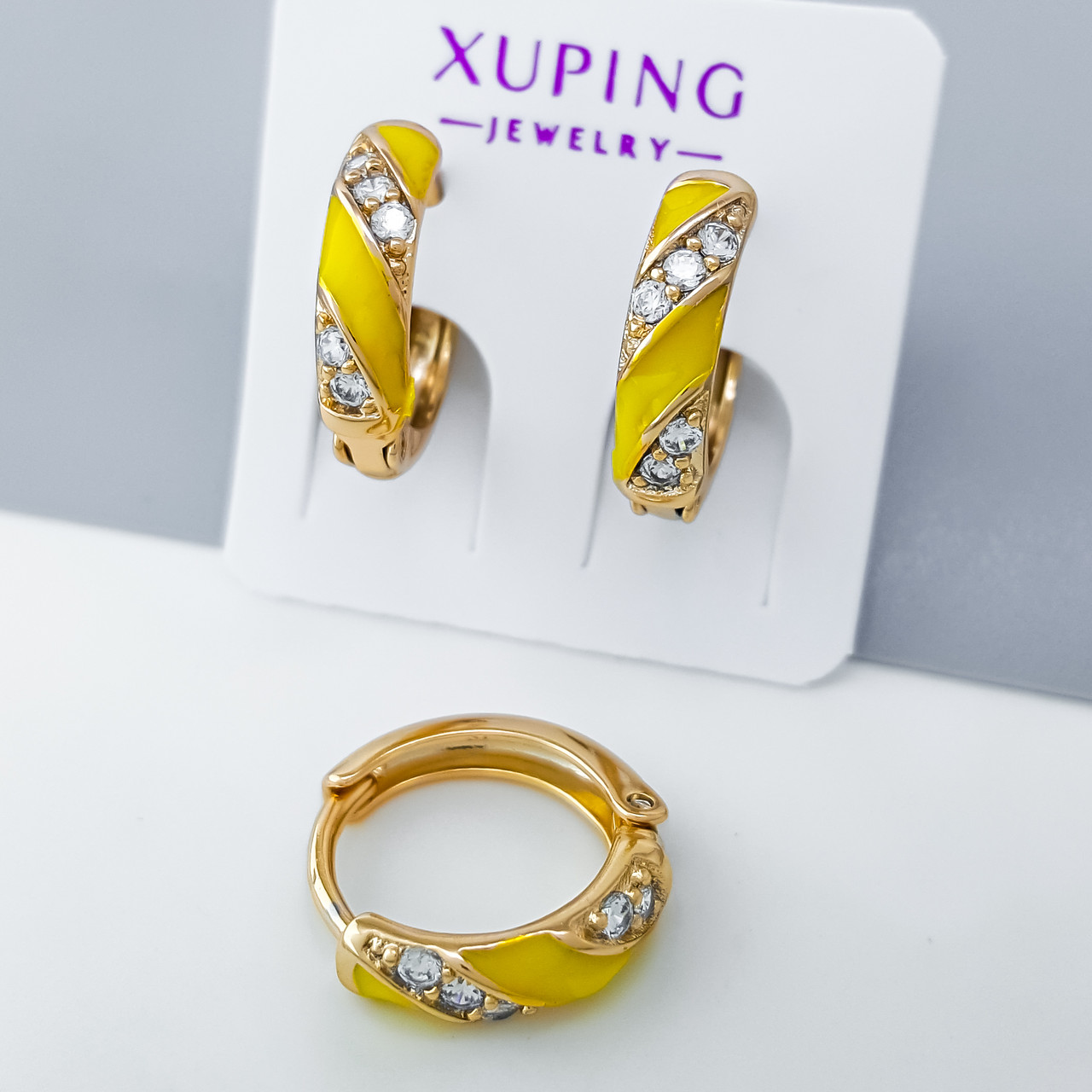 Сережки "Кільця" з жовтою емаллю та камінням, медзолото Xuping позолота 18К