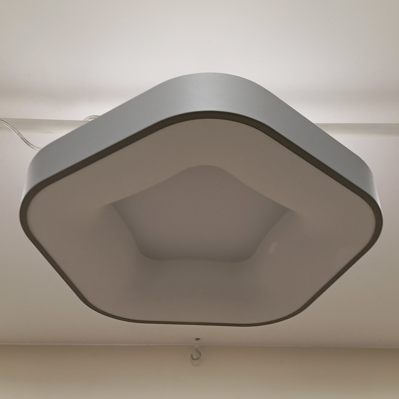 Сіра світлодіодна стельова люстра "Зірочка" з пультом (52-L65 GRAY)