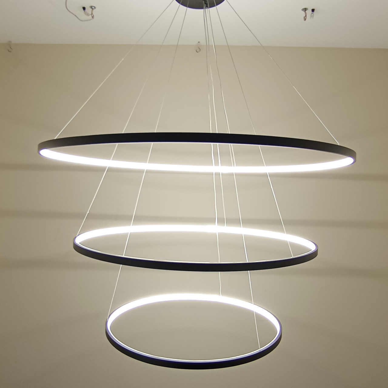 Чорна кільцева світлодіодна потрійна люстра 40+60+80см «Circle» (52-9832-3A BLACK LED (400+600+800))