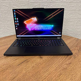 Б/в Ігровий ноутбук Б-клас Gigabyte Aorus 17 XE5 17.3" 1920x1080| i7-12700H| 16GB RAM| 1000GB SSD| RTX 3070 Ti 8GB