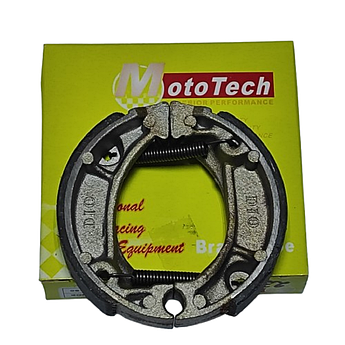 Колодки заднього варіатора на скутер Honda Dio 18/27/34, Tact 16/24/30, Yaben GY6 50-80 cc