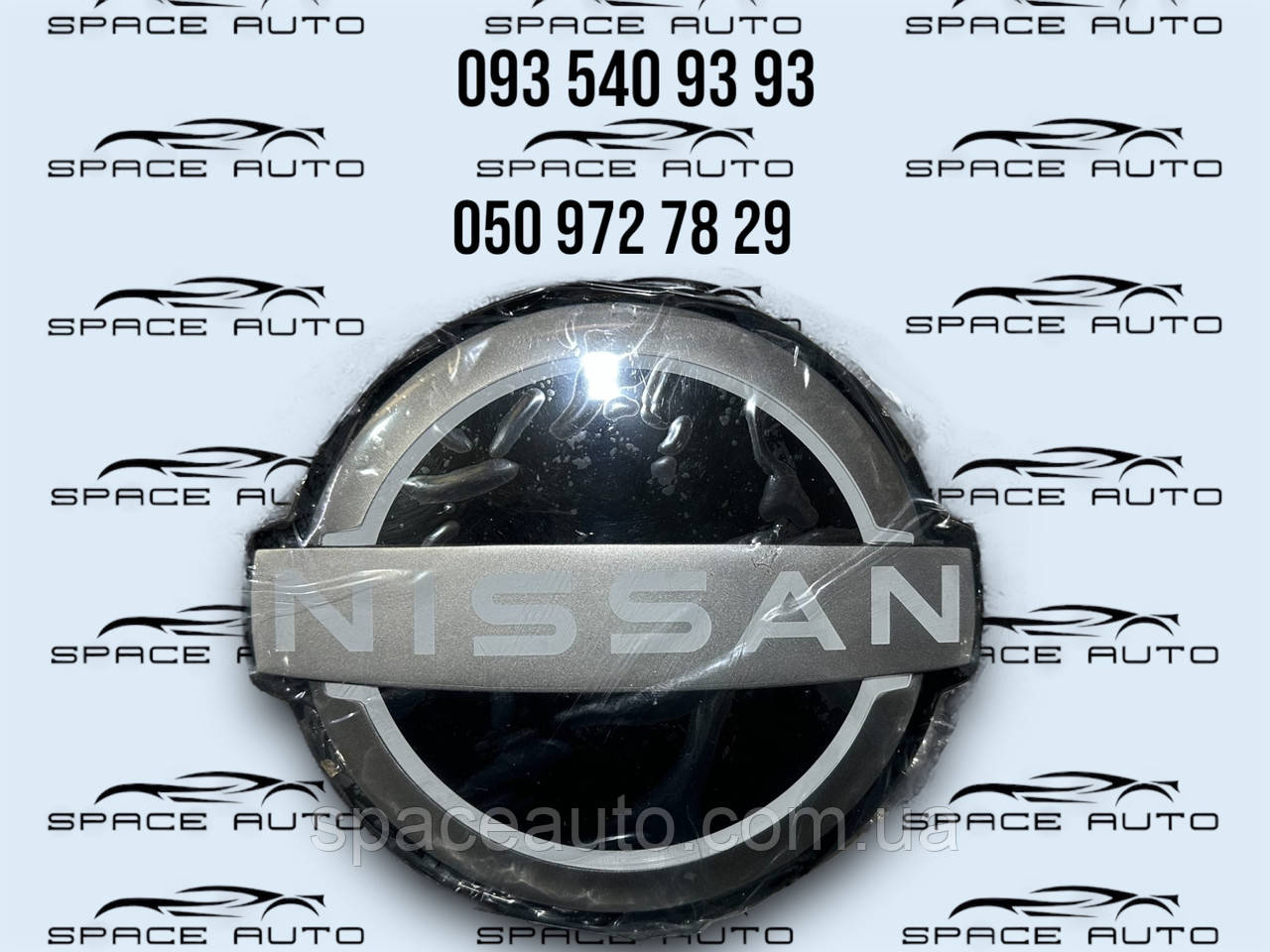 Эмблема Nissan Rogue T33 21-25 рестайлинг новая оригинал в наличии 628906RM0A