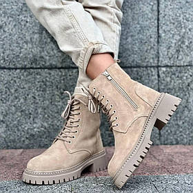 Зимові замшеві черевики в бежевому кольорі зі шнурівкою