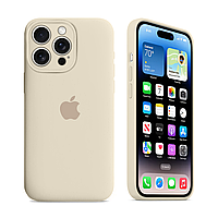 Чехол с защитой камеры Kassel Silicone Camera Protective для iPhone 13 Pro (11) молочный Antique White