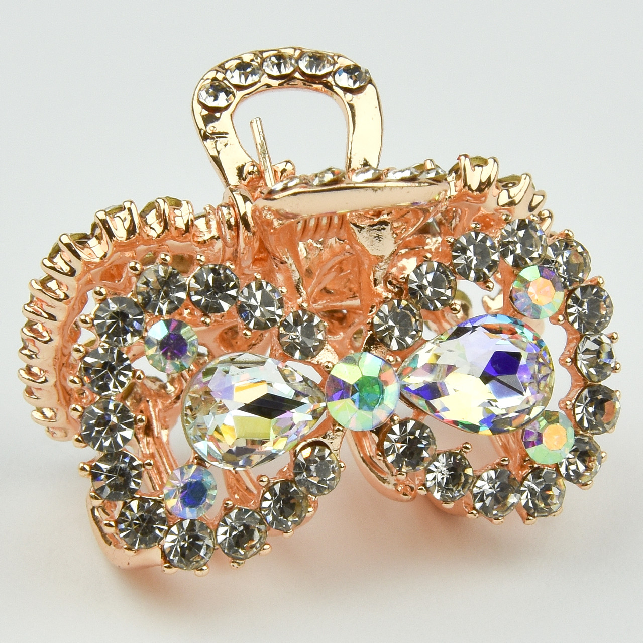 Шпилька краб металевої фірми Zaya золотистого кольору бантик із білими кристалами розмір 20Х28Х28 мм