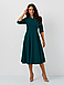 :Жіноче класичне офісне плаття-міді на запах, на роботу, в офіс, темно-зелене, фото 3