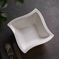 Тарілка глибока квадратна 14.5 см біла порцелянова порційна для салатів та десертів 400 мл посуд Хорека