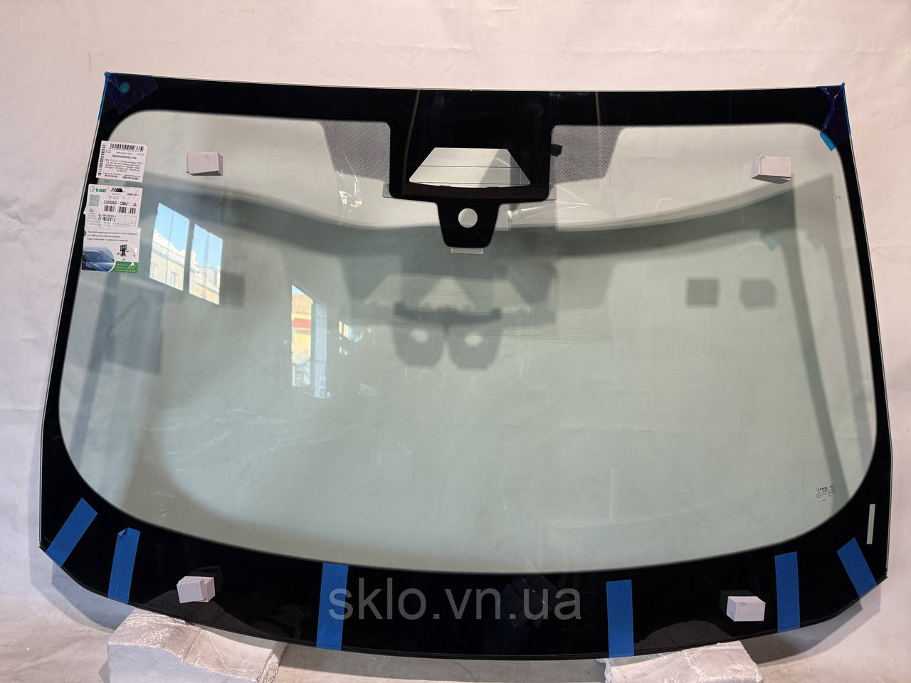 Лобове скло BMW X1 III U11 2022- з датчиком, камерою (2 лінзи, зміщені вправо), HUD, ACOUSTIC - БМВ X1