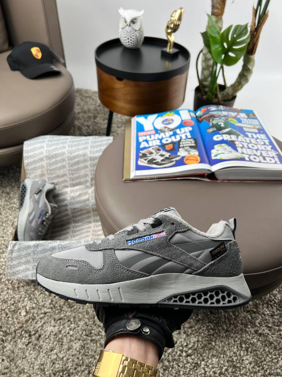 Чоловічі кросівки замша шкіра текстиль Reebok Classic Leather Hexalite Grey, кеди Рибок сірі. Чоловіче взуття