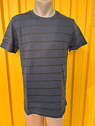 Футболка чоловіча в смужку
