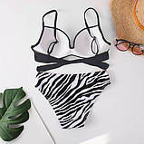 Жіночий купальник чорний ліф з пушапом на зав'язці, плавки у білу смужку, фото 4