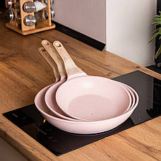 Набір універсальних сковорідок ⌀ 20/24/28 см MGC алюмінієвий з антипригарним покриттям 1,2/2/3 л Рожевий, фото 4