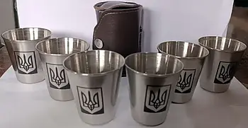 Набір чарок із 6 штук Тризуб, похідного плану + шкіряний чохол