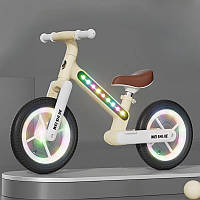 Детский беговел с подсветкой Weishijie, Беговел на надувных колесах и с LED-подсветкой, Белый ORB