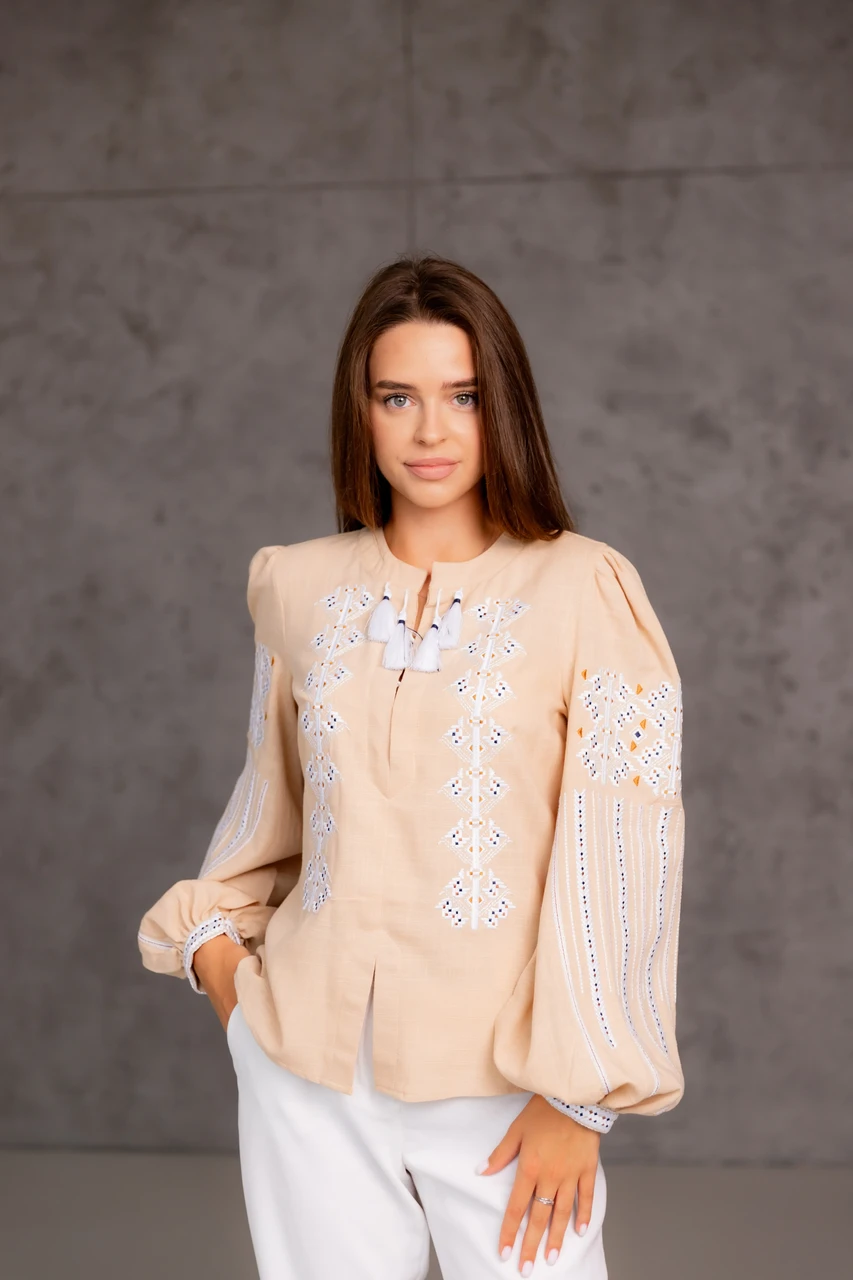 ΠΡΠ½ΠΎΡΠ° Π±Π΅ΠΆΠ΅Π²Π° Π²ΠΈΡΠΈΠ²Π°Π½ΠΊΠ° Π· Π±ΡΠ»ΠΎΡ Π²ΠΈΡΠΈΠ²ΠΊΠΎΡ Π½Π° Π΄ΠΎΠ²Π³ΠΈΠΉ ΡΡΠΊΠ°Π² Π΅ΡΠ½ΡΡΠ½ΠΈΠΉ ΡΡΠΈΠ»Ρ ΡΠΎΠ·ΠΌΡΡΠΈ S M L XL 2XL