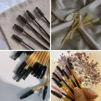 Щіточки для брів і вій