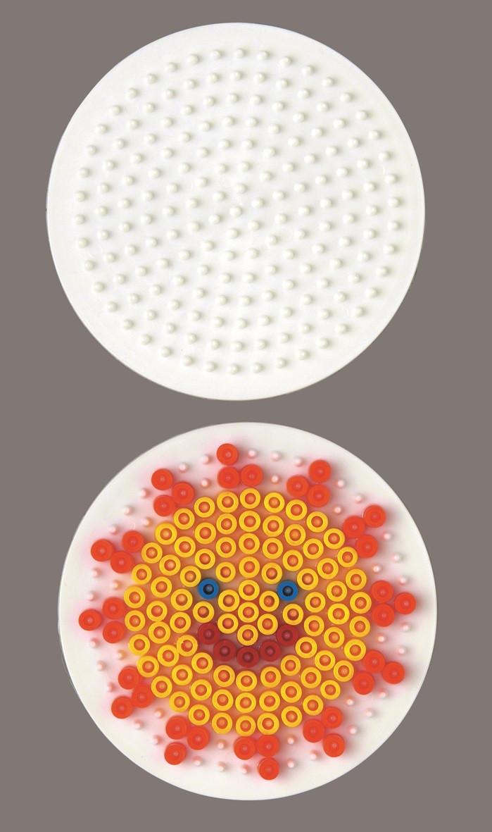 Поле для термомозаїки ( форма ) Мале коло 169 кілочків Міді від 5-ти років Hama 222