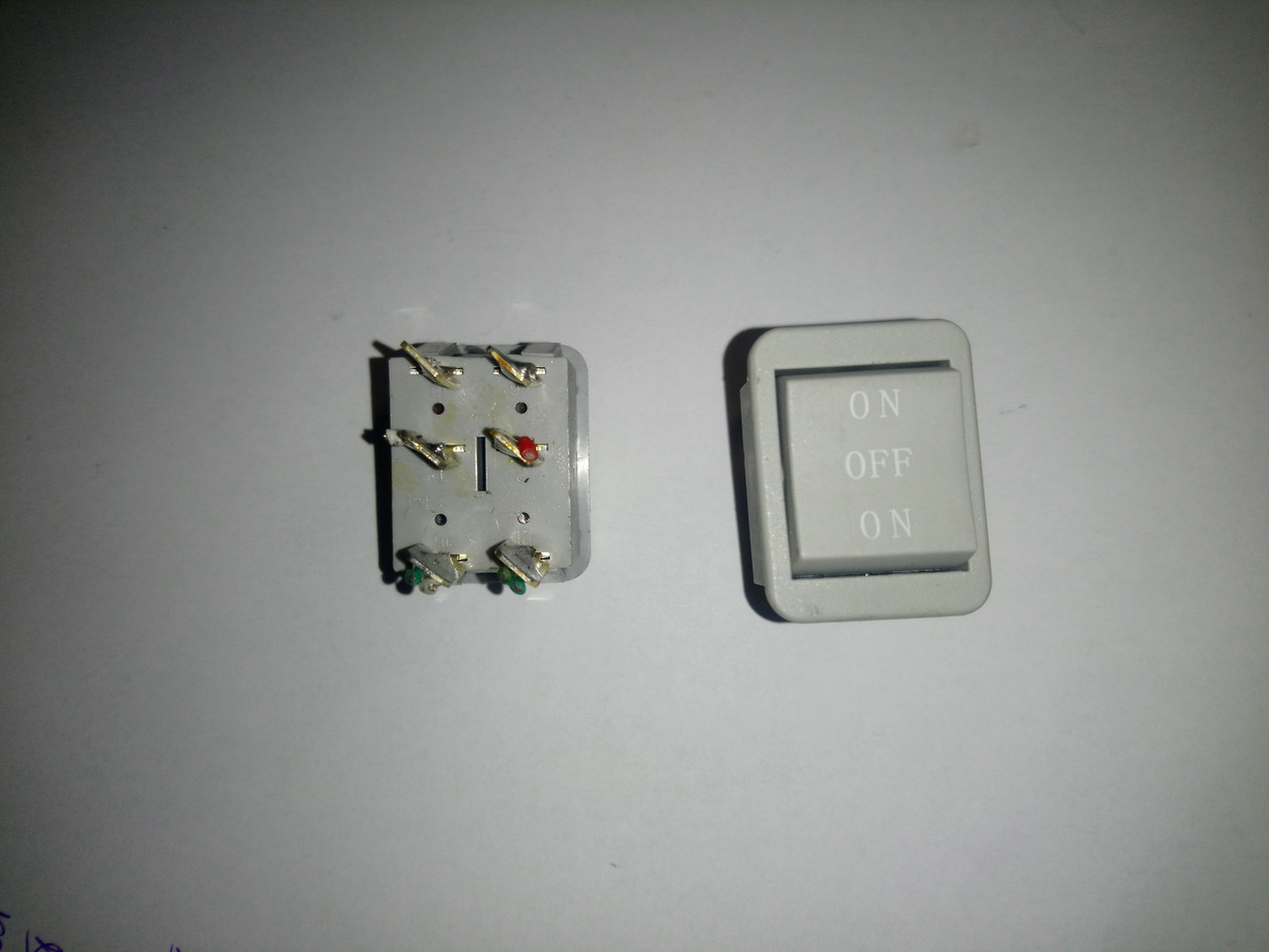 Вимикач із реверсом для м'ясорубки Белвар КЕМ-П2У