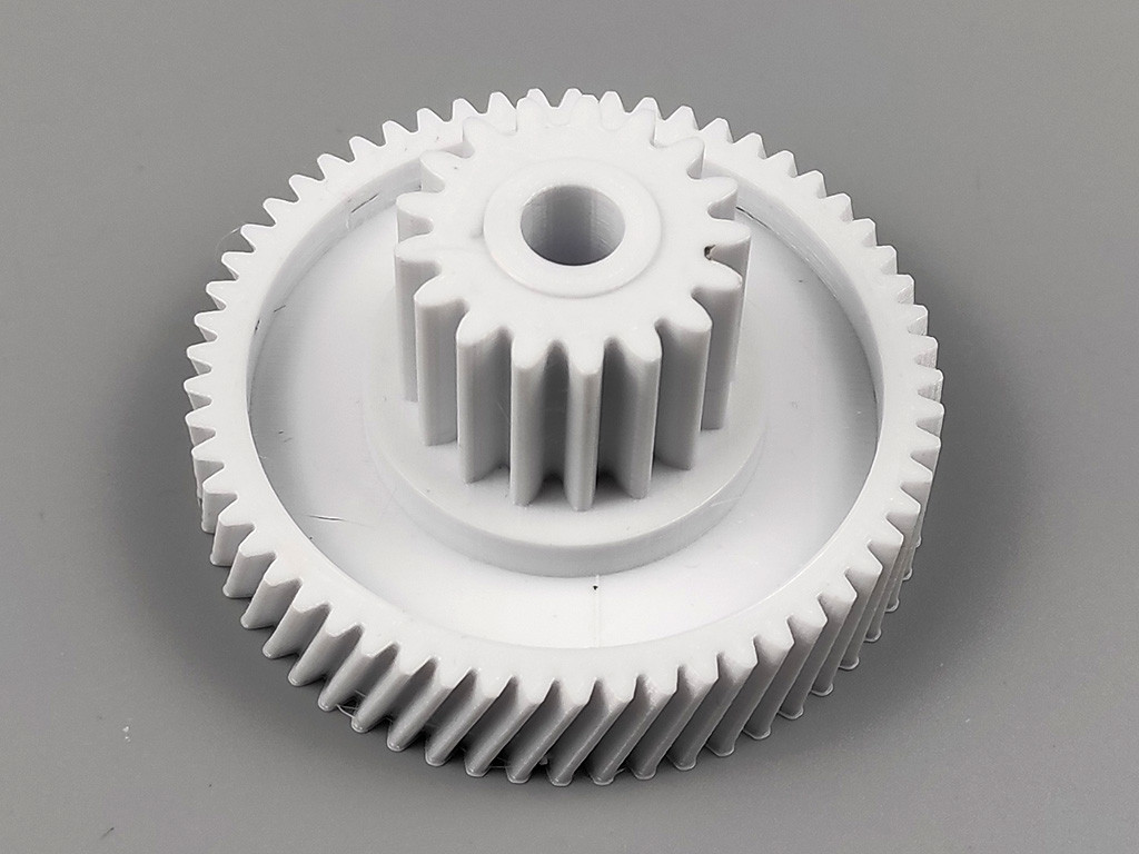 Шестірня для м'ясорубки Laretti LR-7203