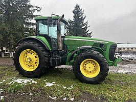 Трактор John Deere 8520