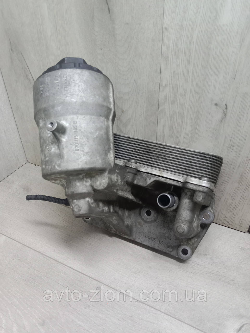 Корпус масляного фільтра Volkswagen Touareg 7L, Transporter T5 2.5 TDi. Туарег, Т5. 070115389B., фото 1